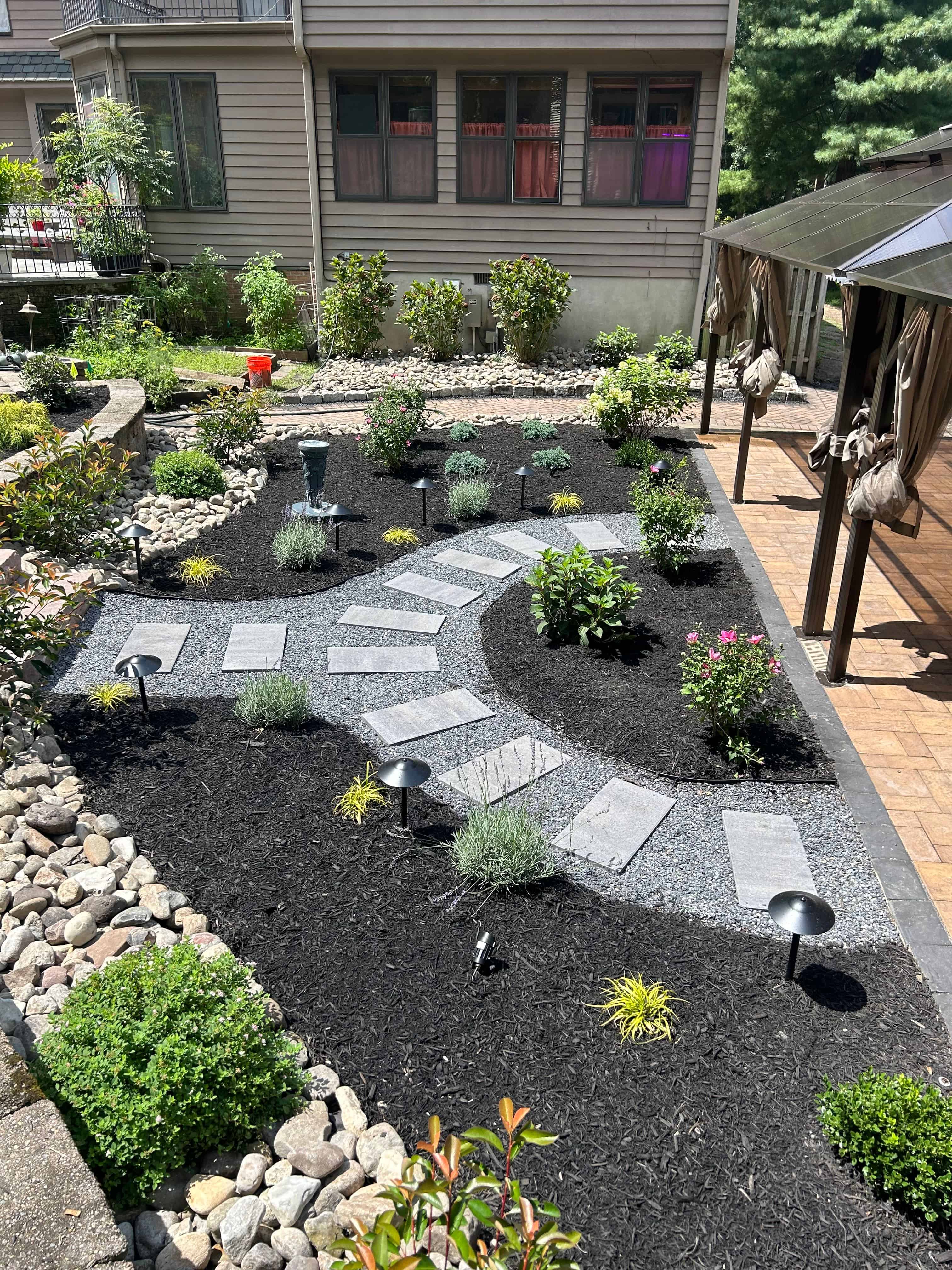 Commercial Landscaping image